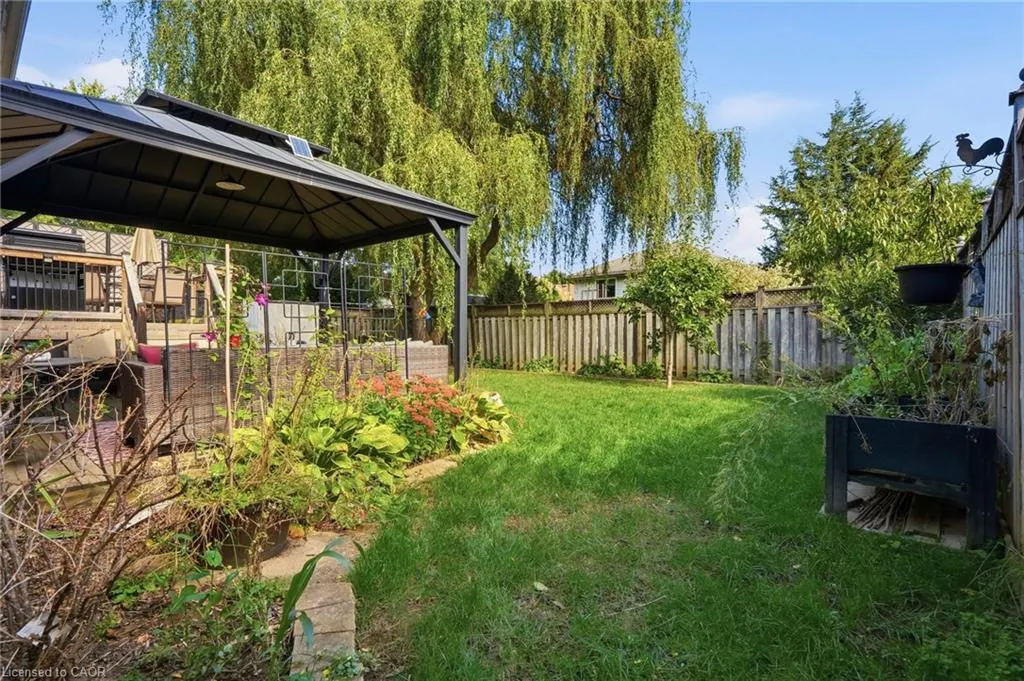 8 Moyle Drive
