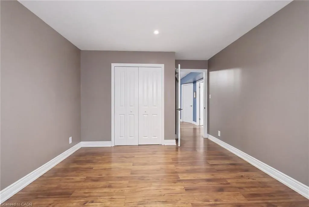 8 Moyle Drive