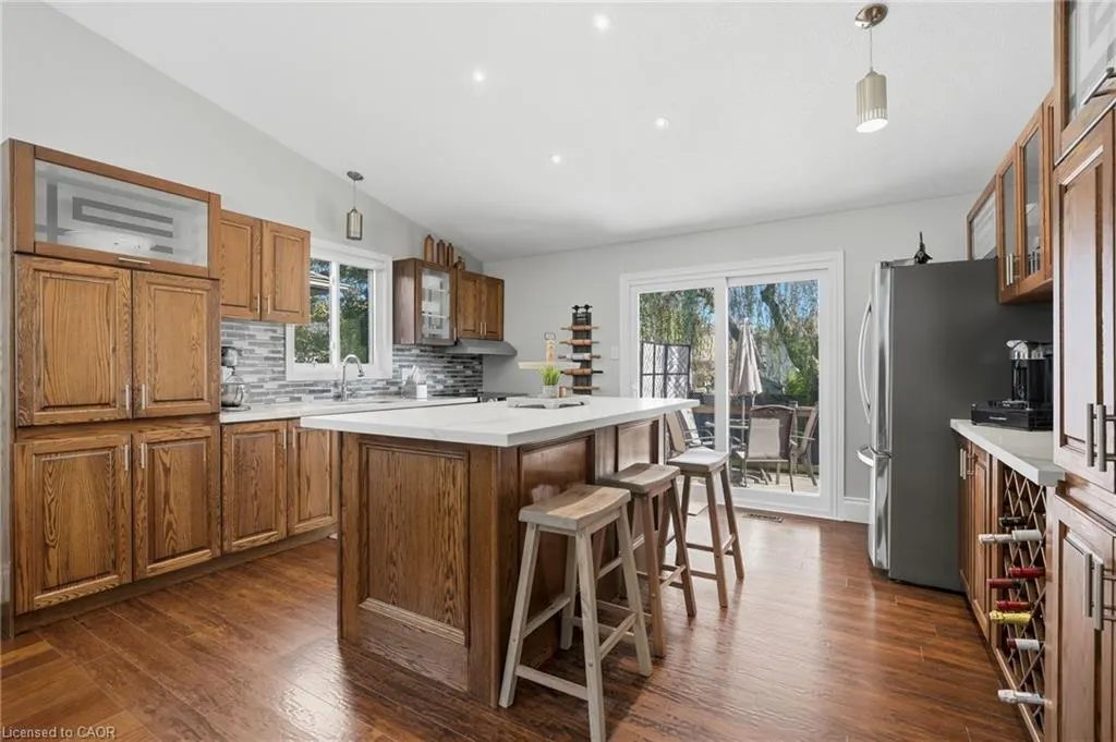 8 Moyle Drive