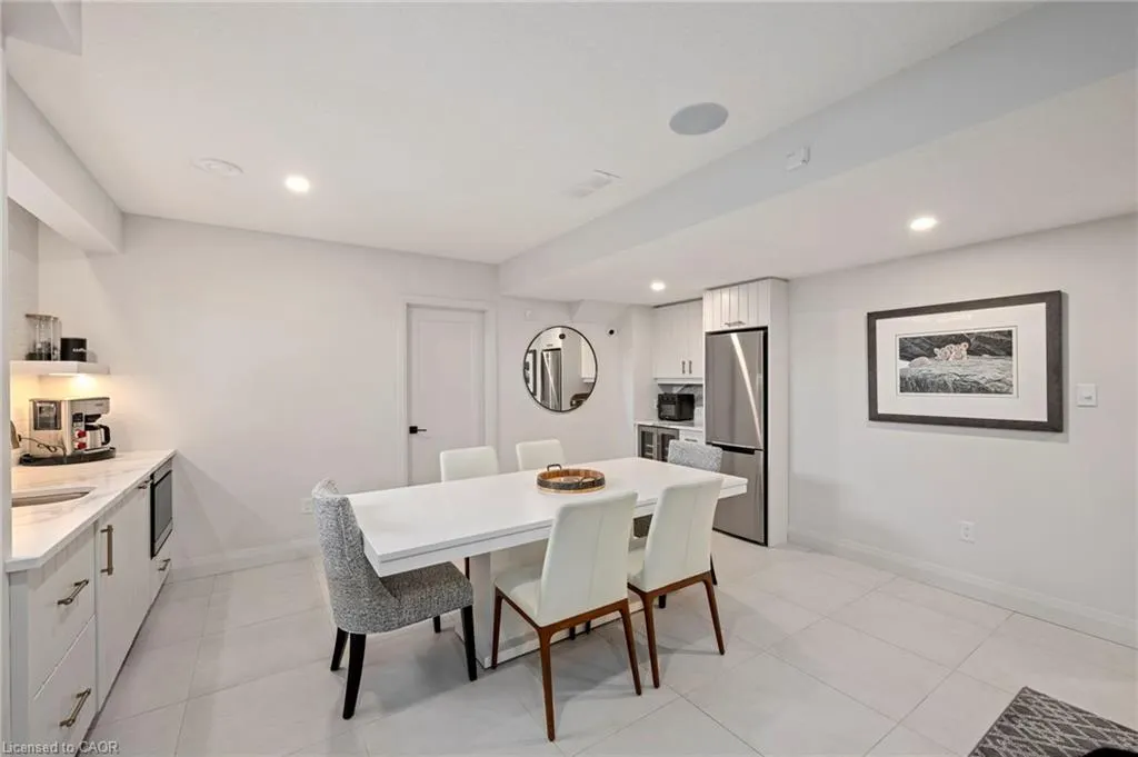 239 Foxborough Place