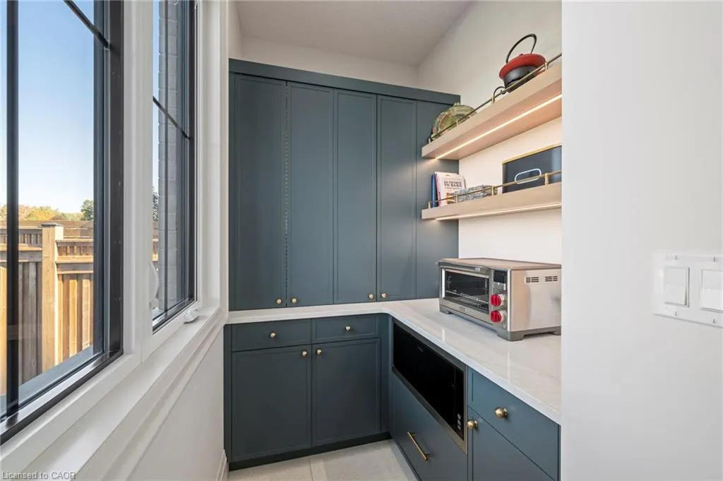 239 Foxborough Place