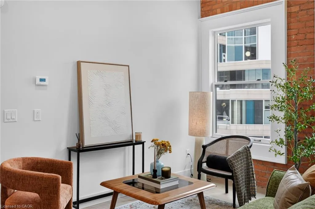 56 York Boulevard #212