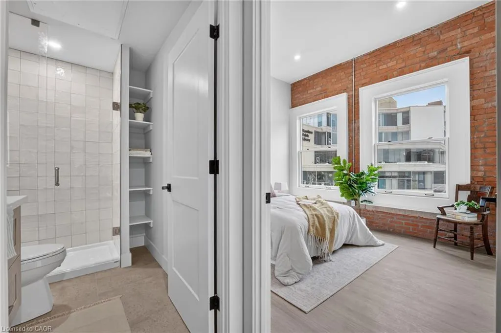 56 York Boulevard #212
