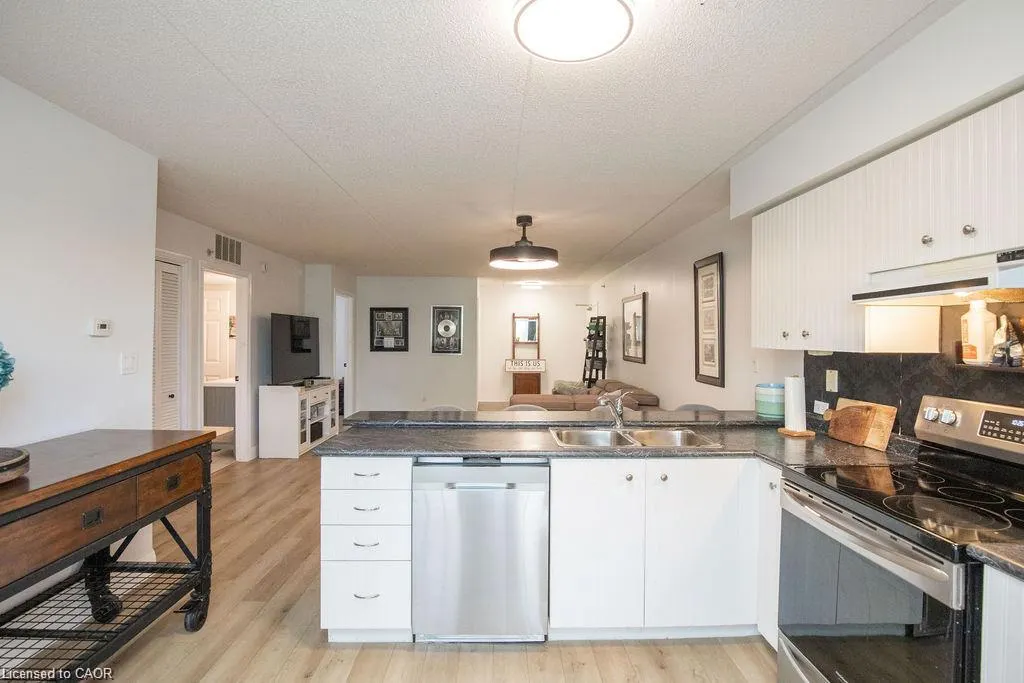 1480 Bishops Gate #207