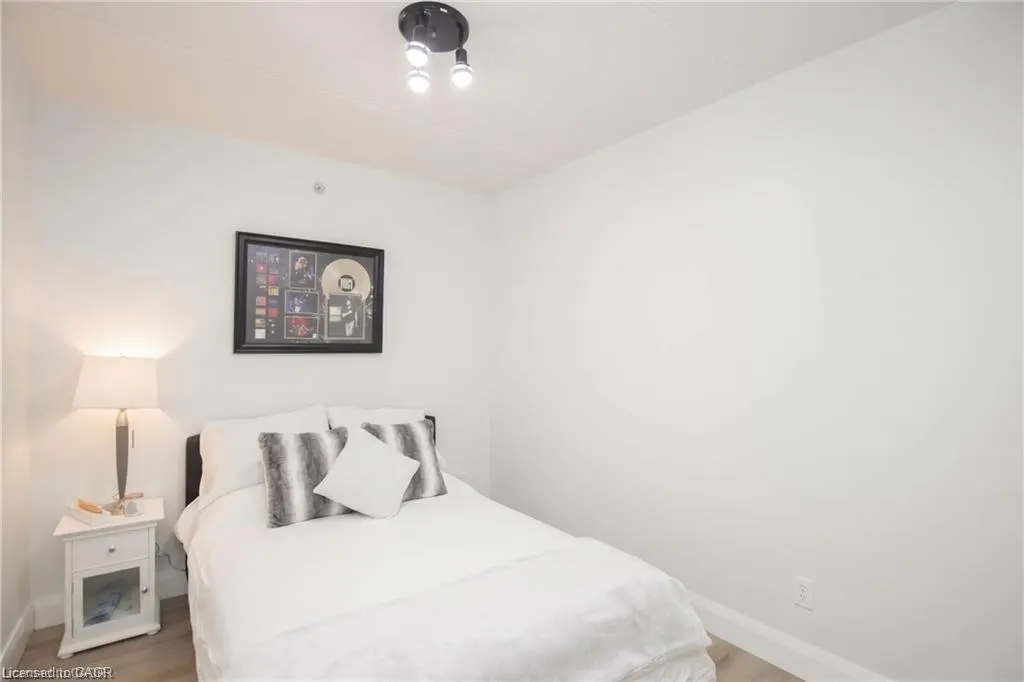 1480 Bishops Gate #207