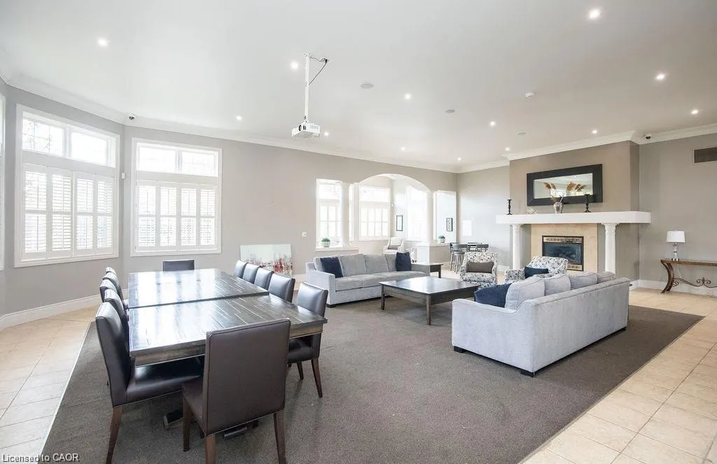 1480 Bishops Gate #207