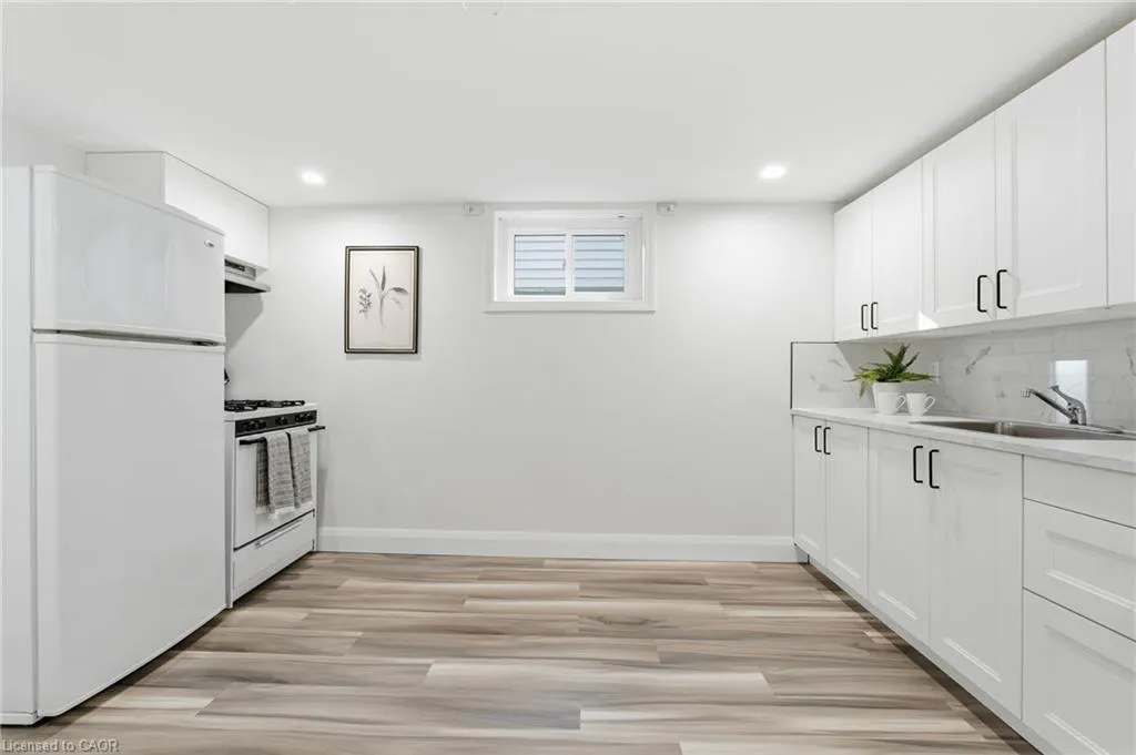 53 Livingston Avenue