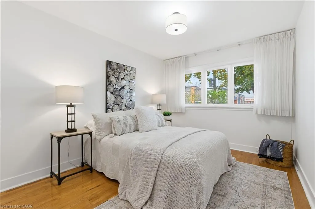 53 Livingston Avenue