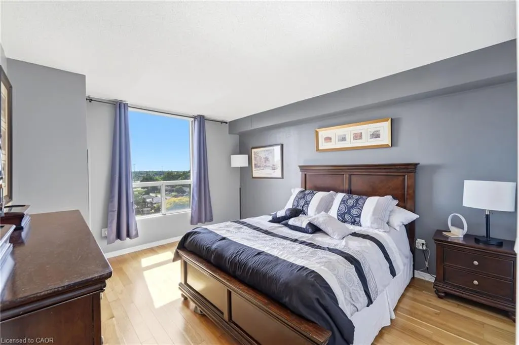 81 Scott Street #808