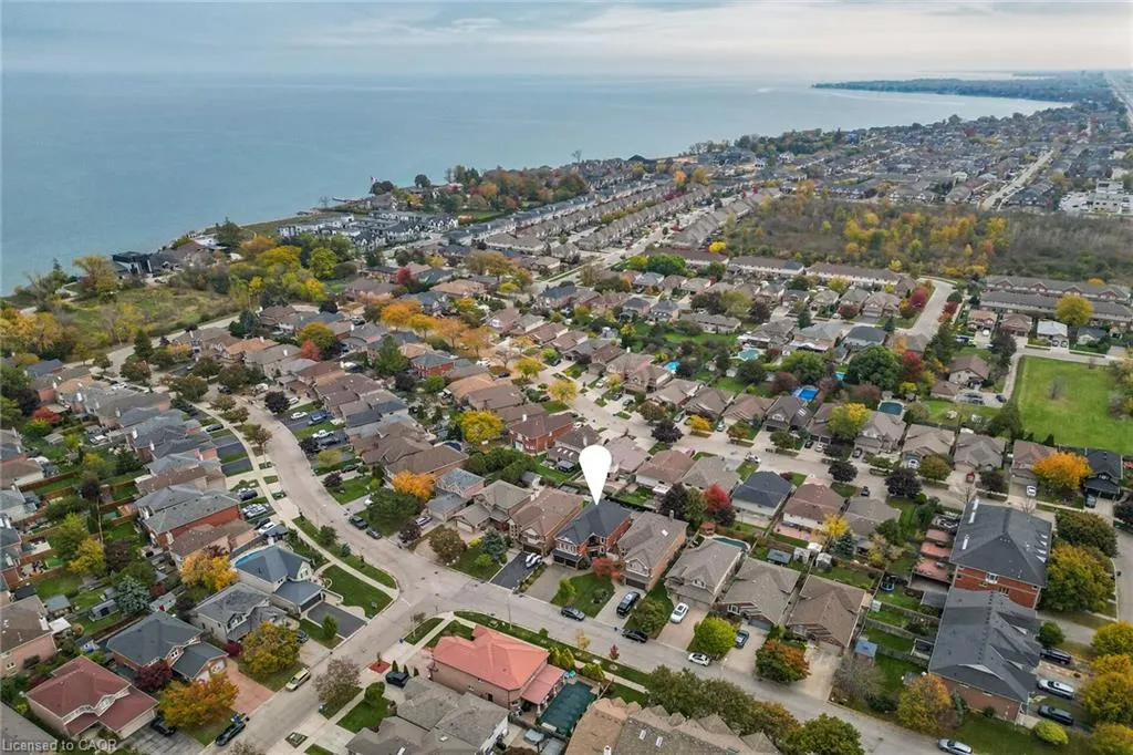 110 Cove Crescent