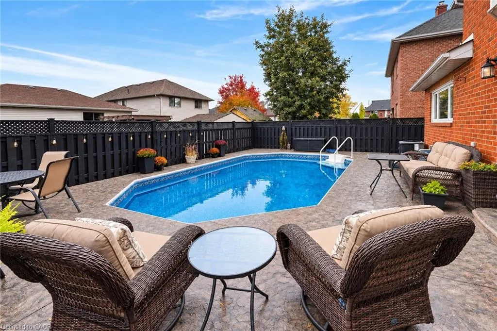110 Cove Crescent