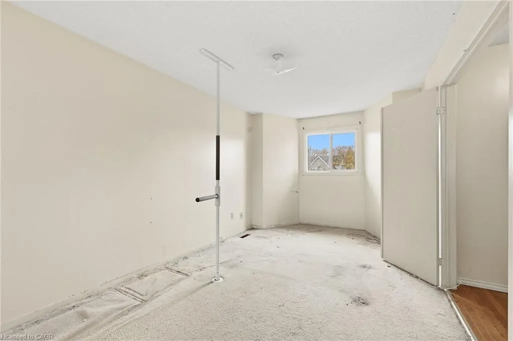 2275 Chapman Court