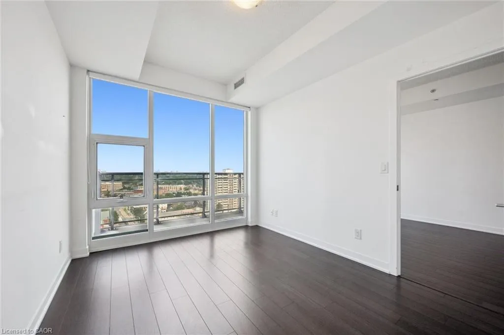 85 Duke Street W #1511