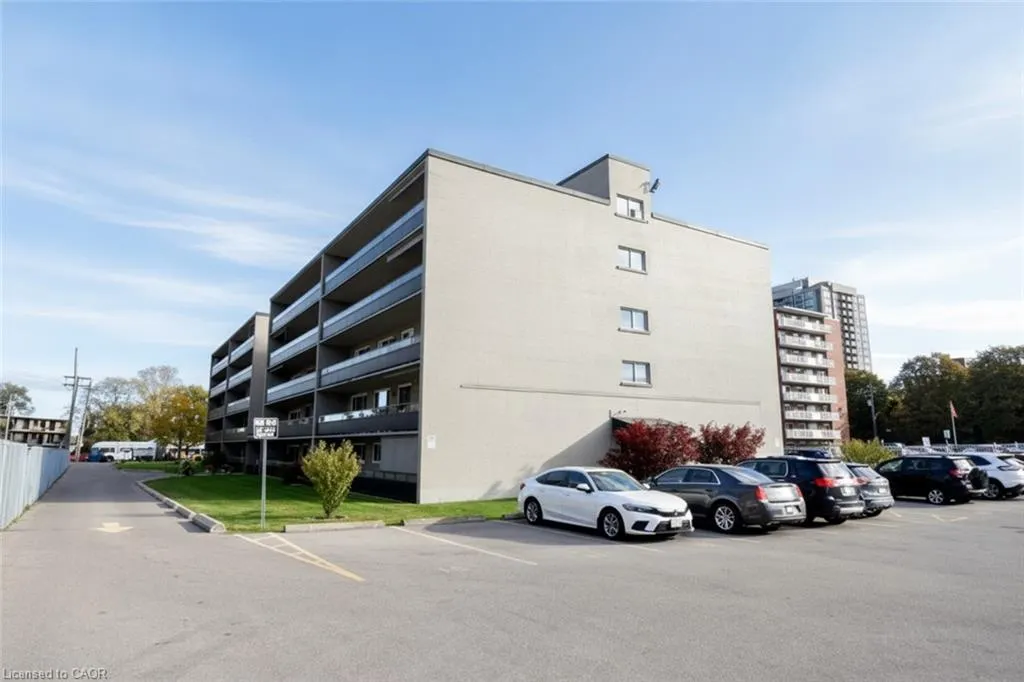 510 Queenston Road #404