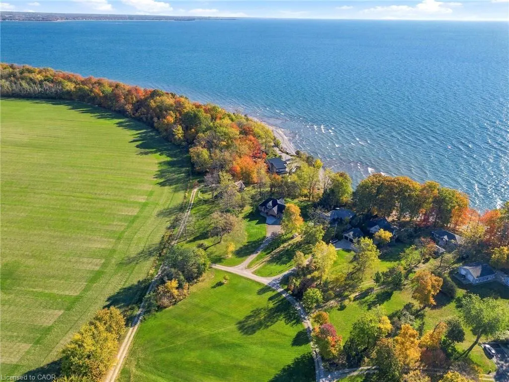 5 Upper Mohawk Point Road
