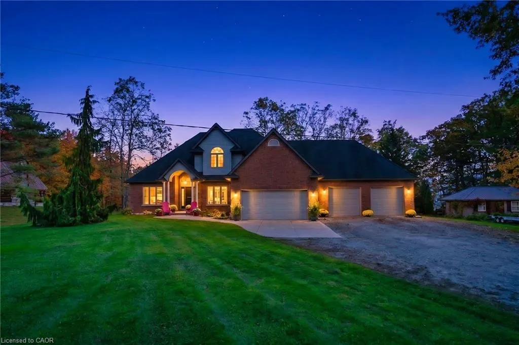 5 Upper Mohawk Point Road