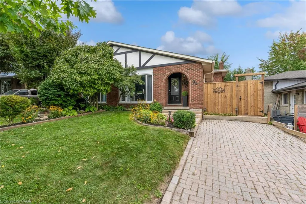 91 Guildwood Drive