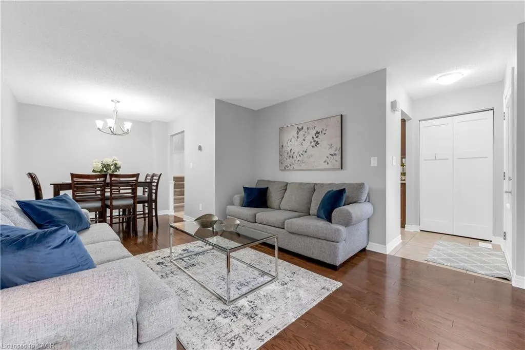 91 Guildwood Drive