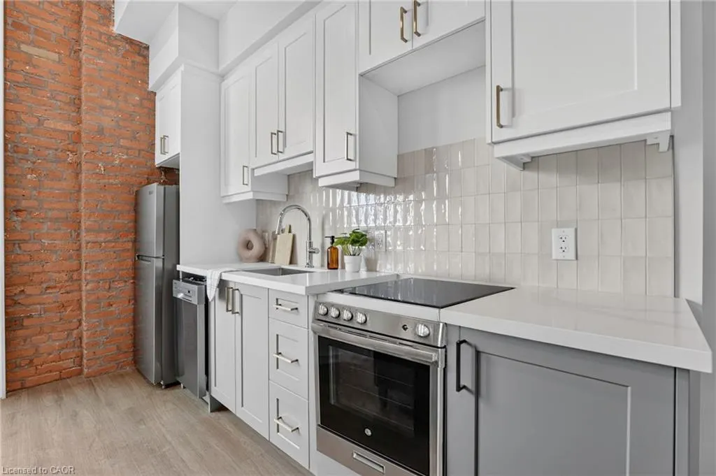 56 York Boulevard #405