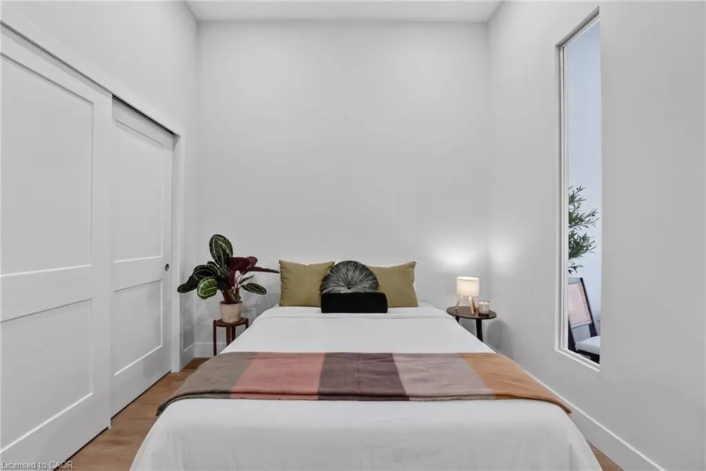 56 York Boulevard #405