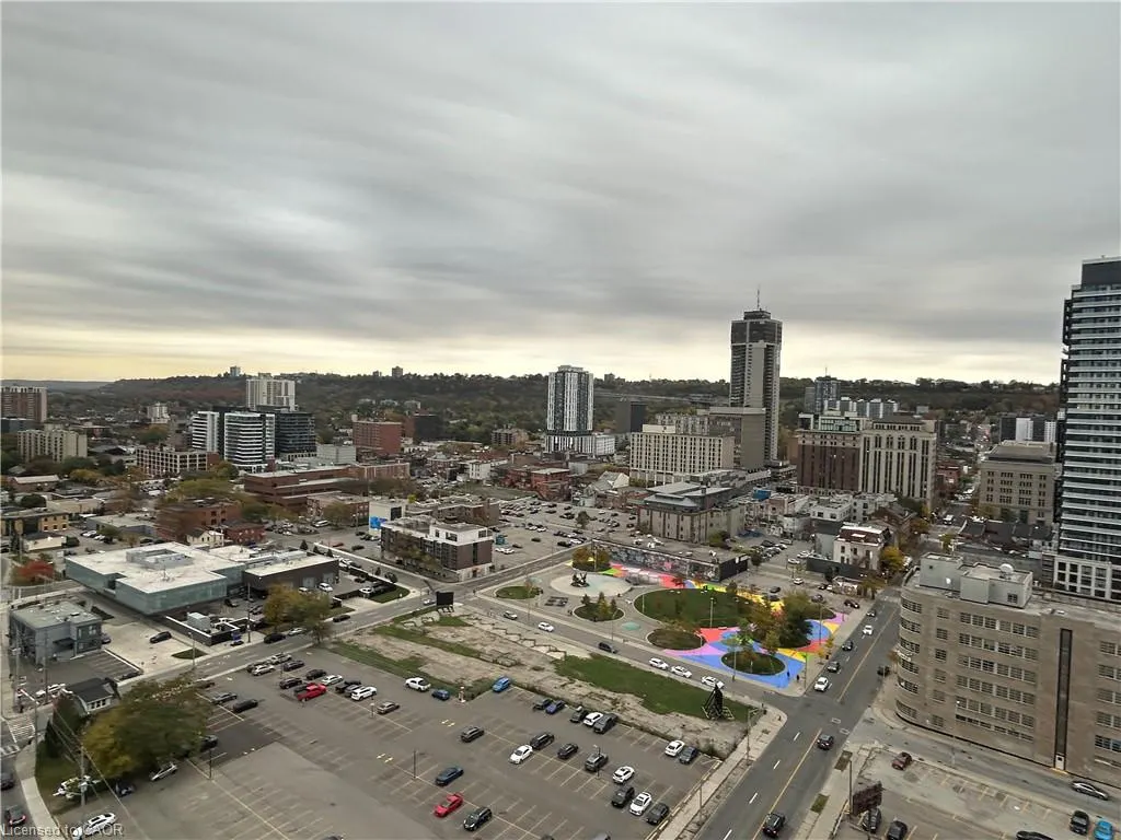91 John Street N #2004