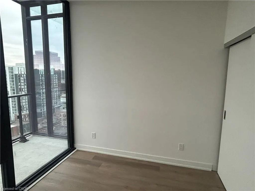 91 John Street N #2004