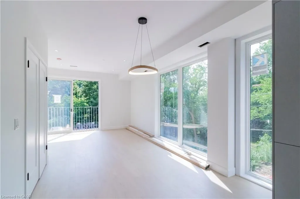 114 Madison Avenue S #5