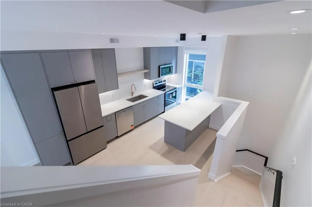114 Madison Avenue S #5