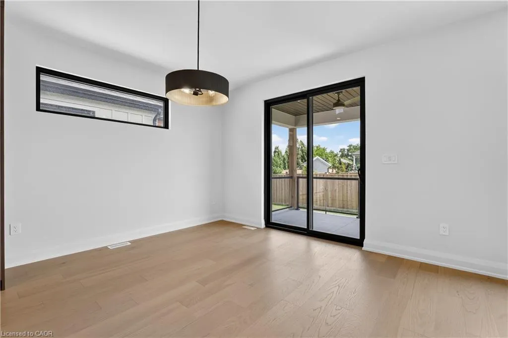 11 Oakley Drive