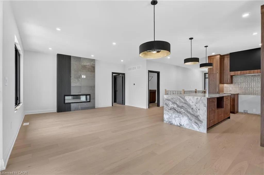 11 Oakley Drive