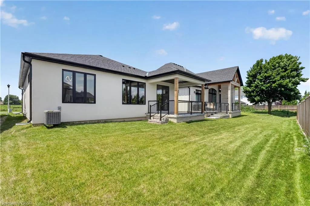 11 Oakley Drive