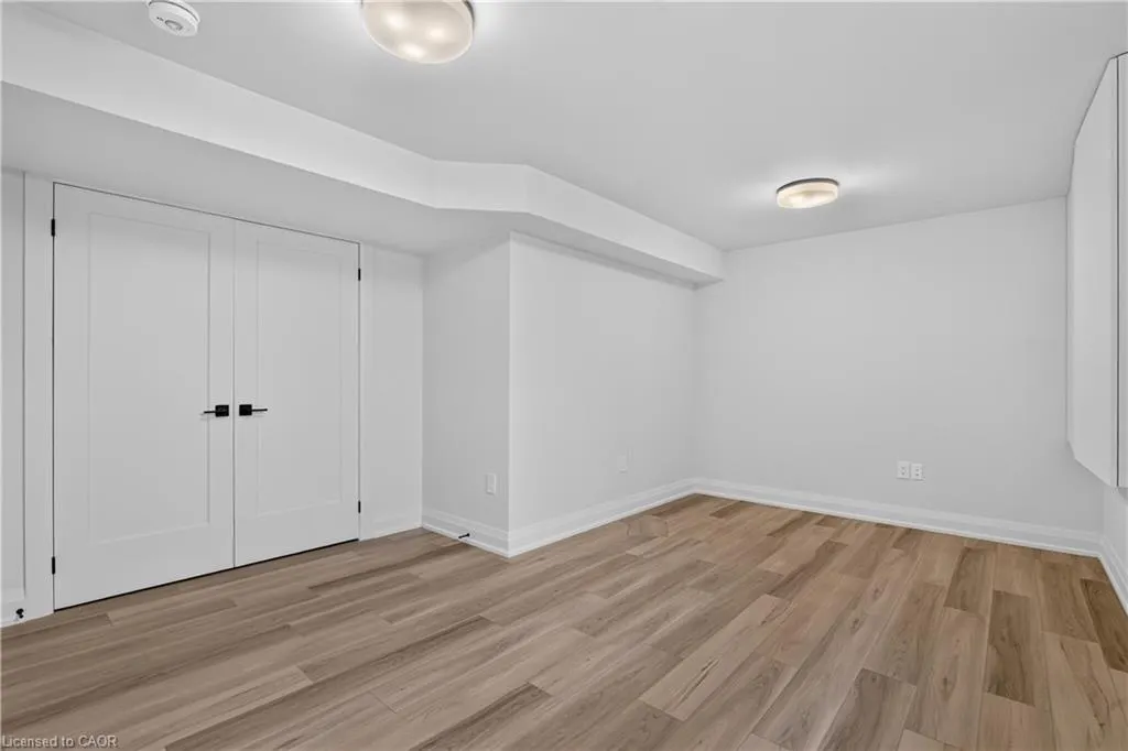 11 Oakley Drive