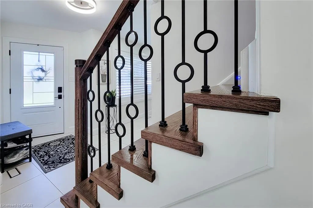 9 Cedarlawn Court