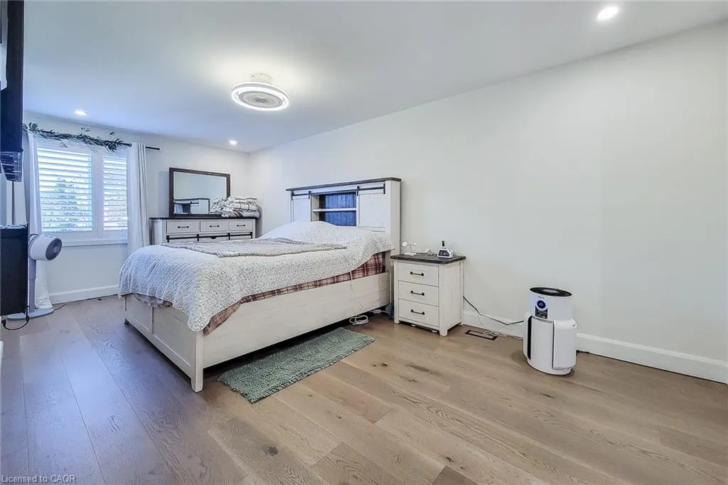 9 Cedarlawn Court