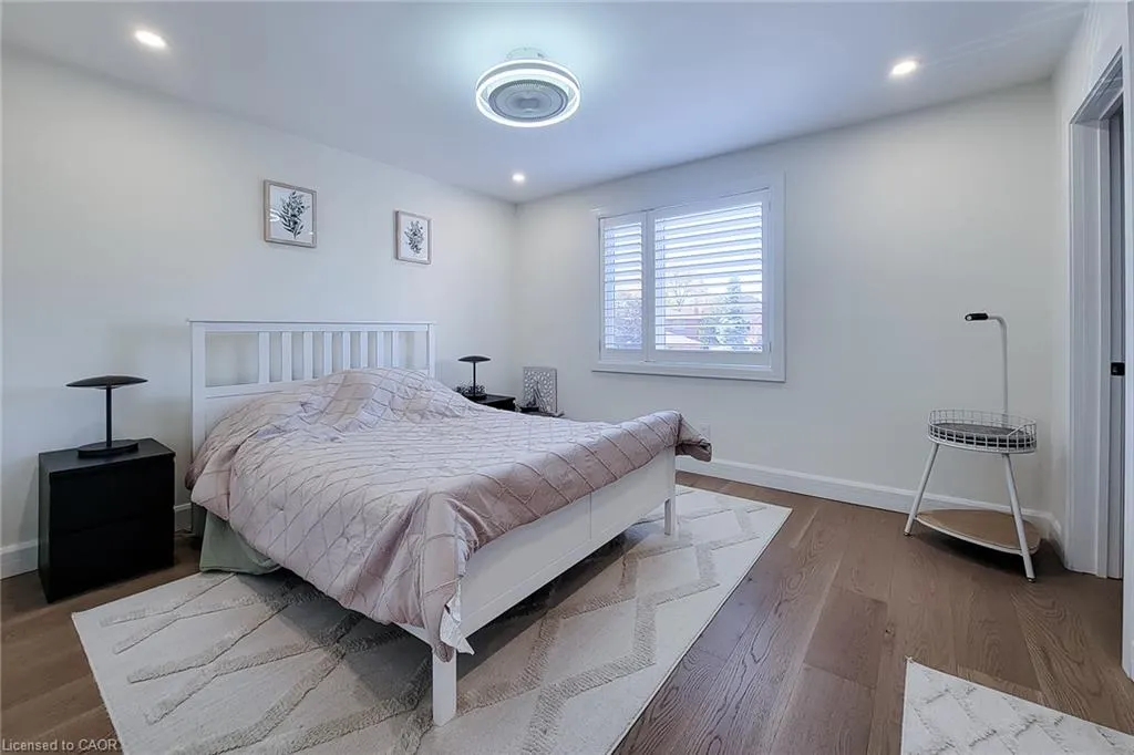 9 Cedarlawn Court