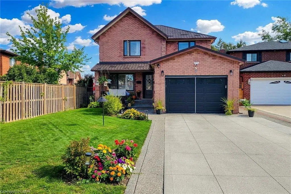 9 Cedarlawn Court