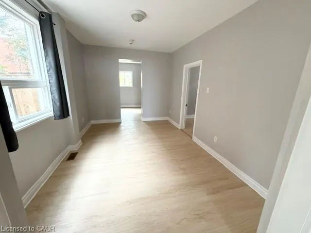 13 Genesee Street
