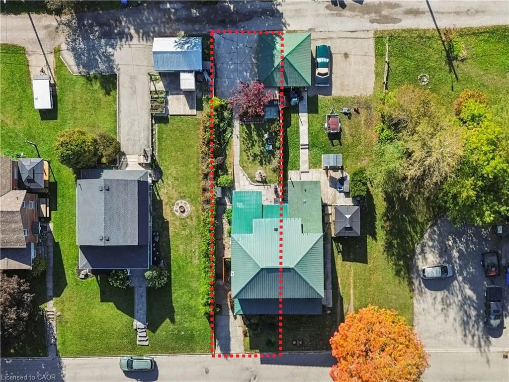 324 Daly Street