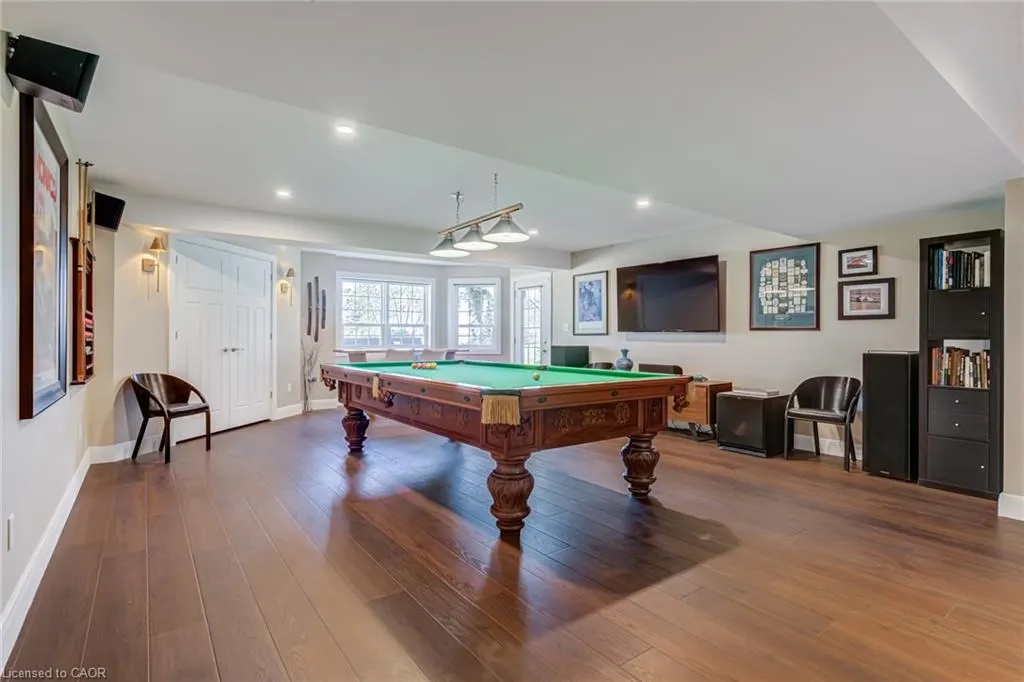 14 Oak Avenue