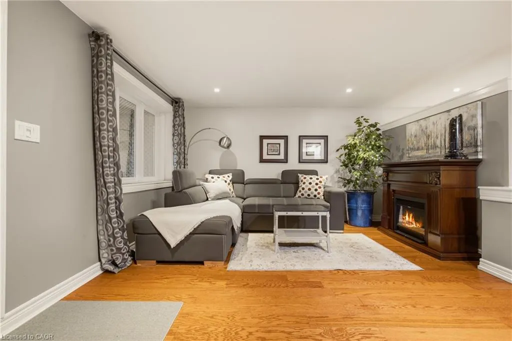 7 Hatfield Place
