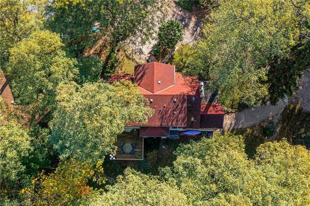 7 Hatfield Place