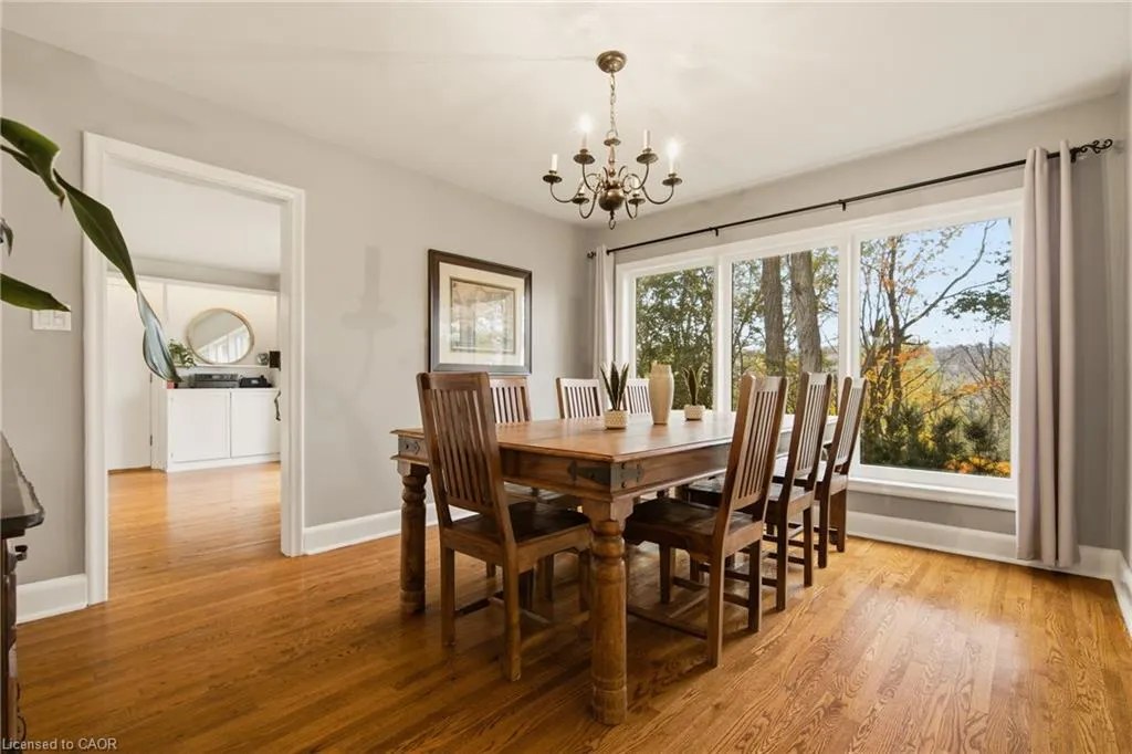 7 Hatfield Place