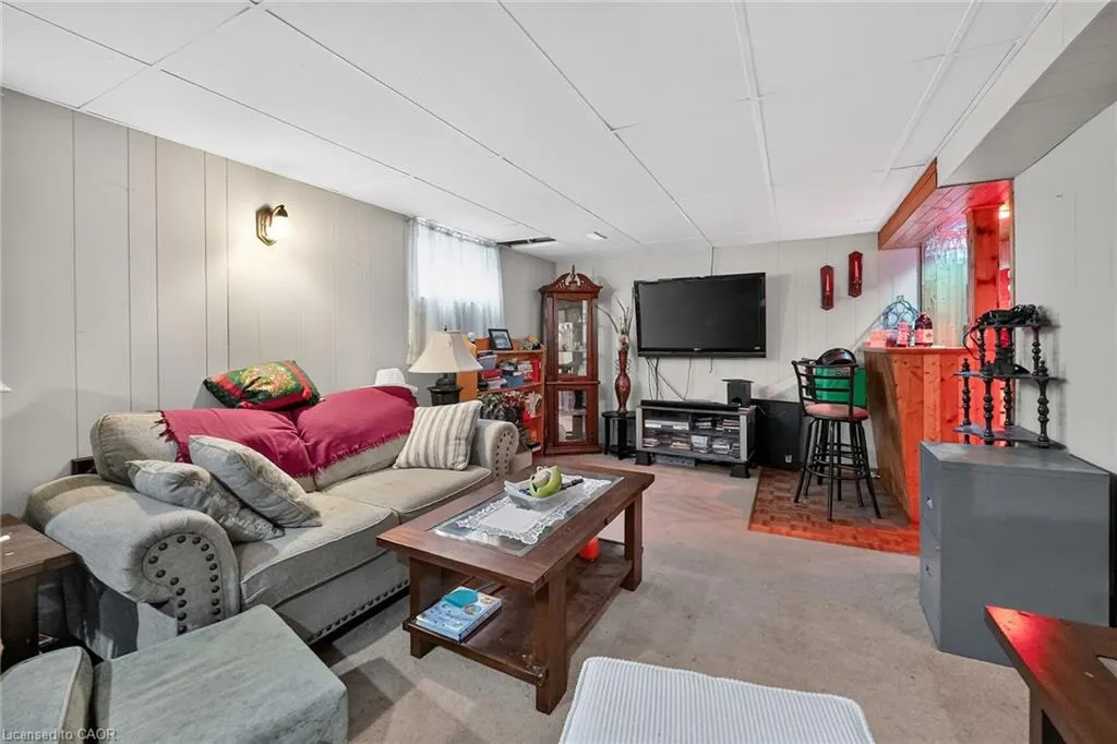 749 Upper Horning Road