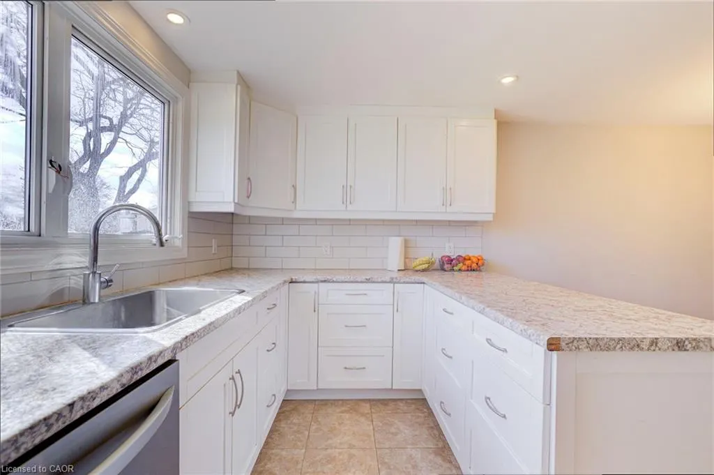 22 Blackhorne Crescent #Upper