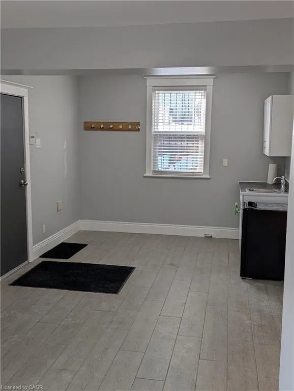 105 George Street #1 MAIN FLOOR