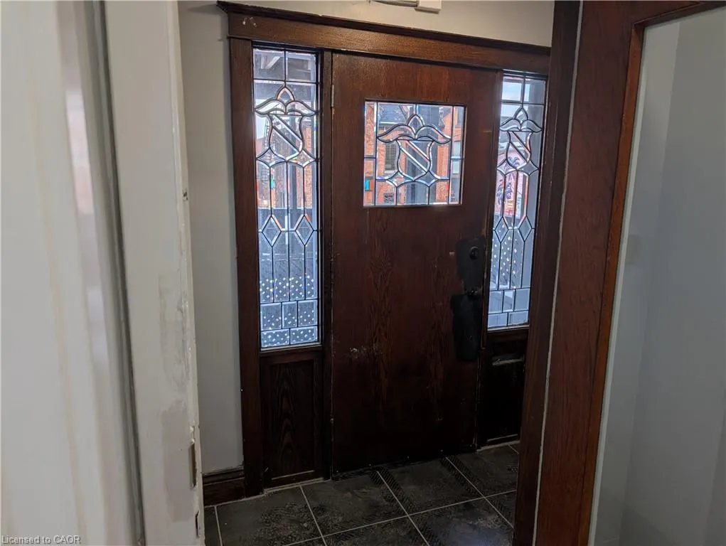 105 George Street #1 MAIN FLOOR