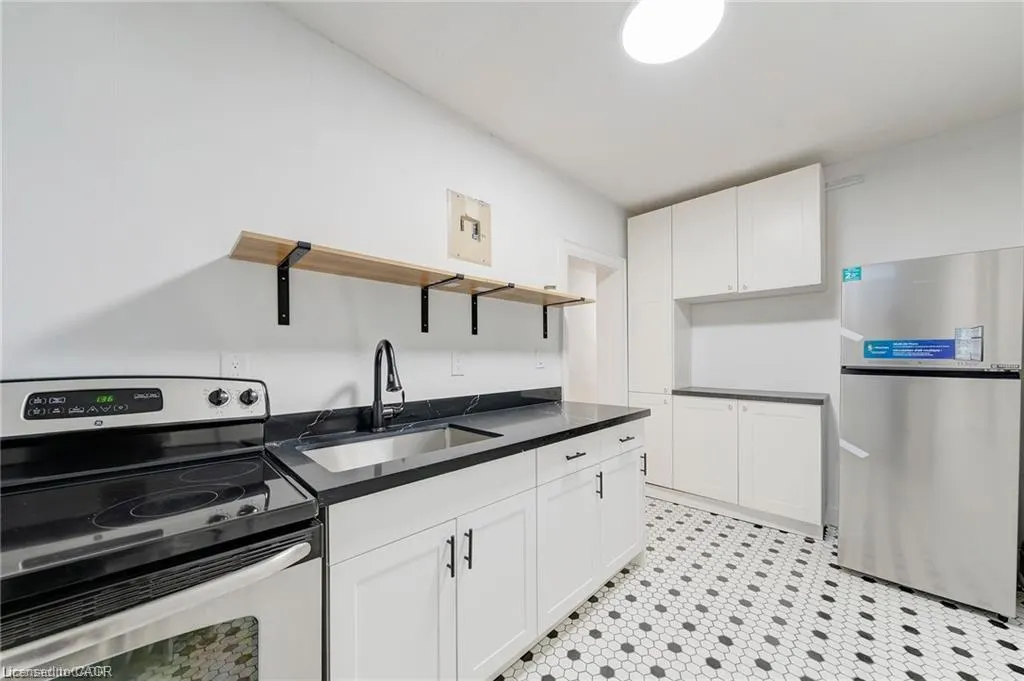 312 Aberdeen Avenue #1