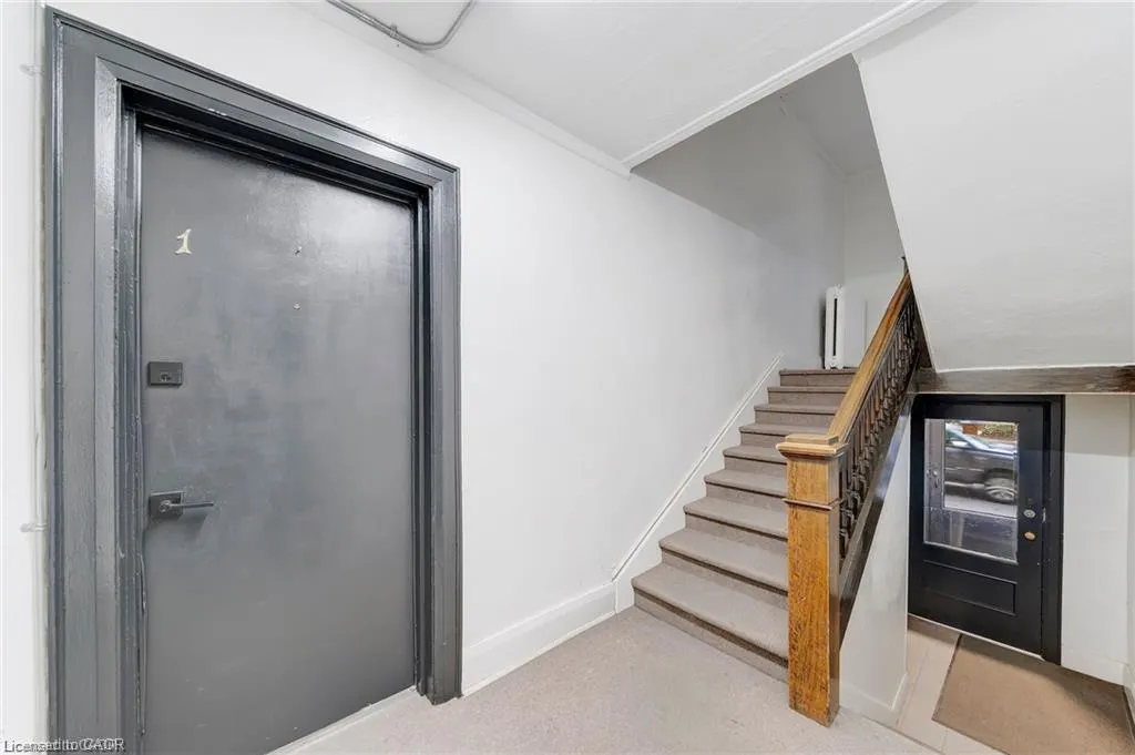 312 Aberdeen Avenue #1