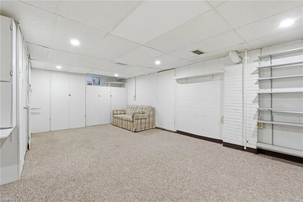 53 Livingston Avenue