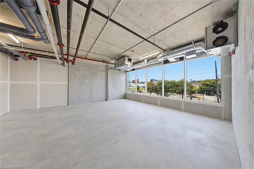 33 Erie Avenue #212